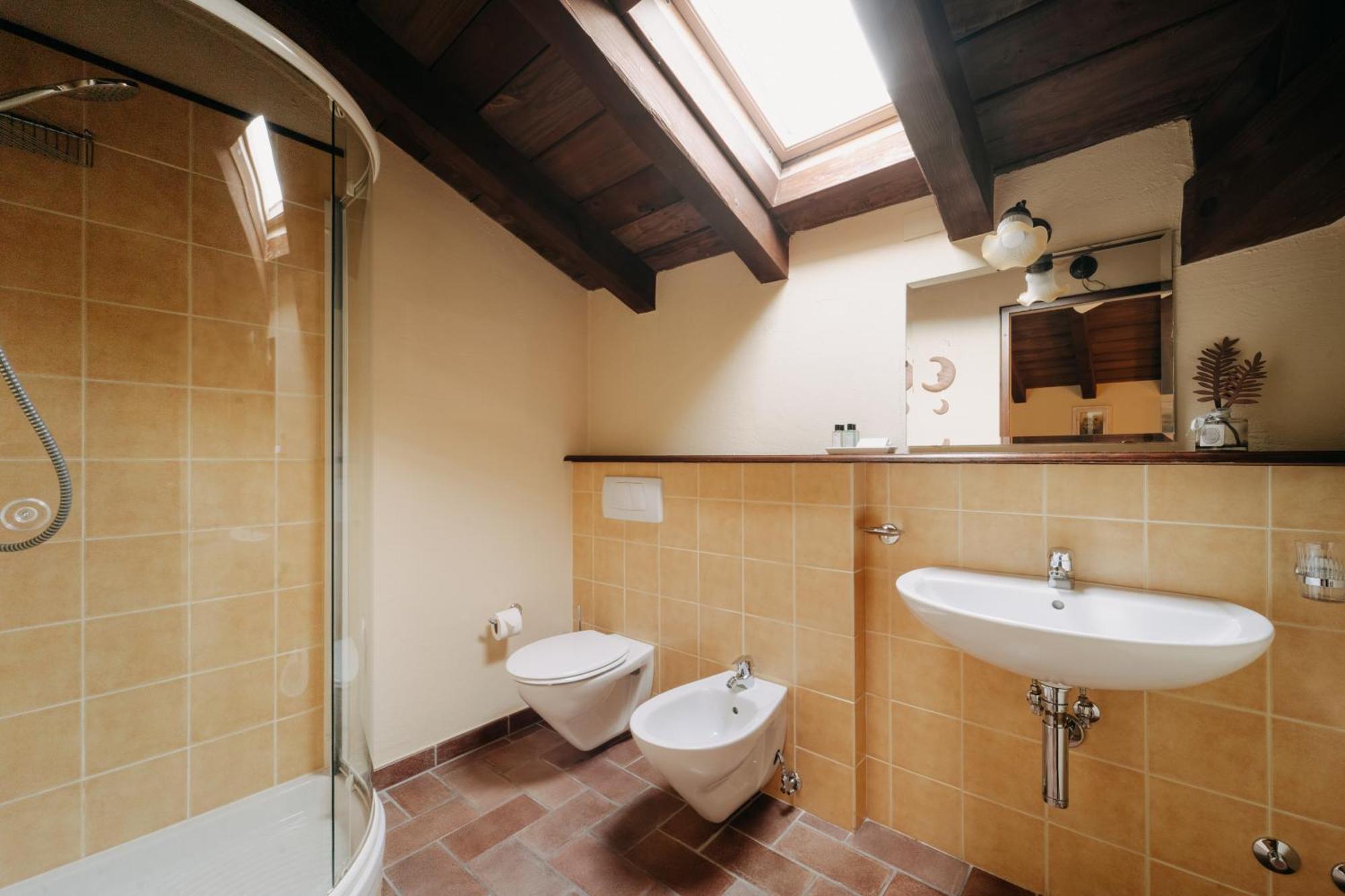 Bed and breakfast Lodole 2*