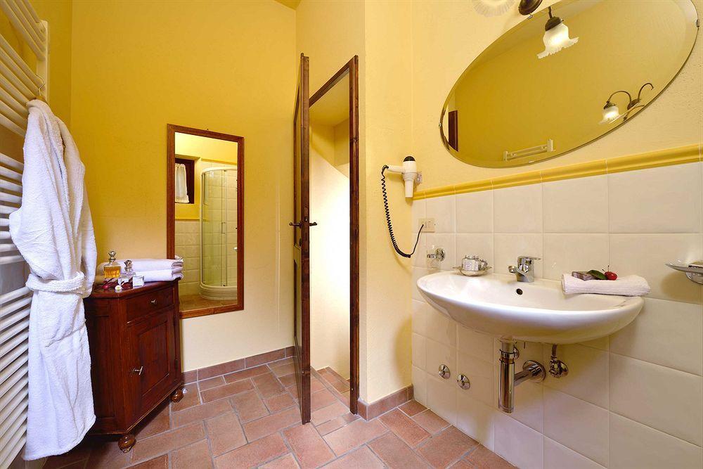 Bed & Breakfast Lodole 2*